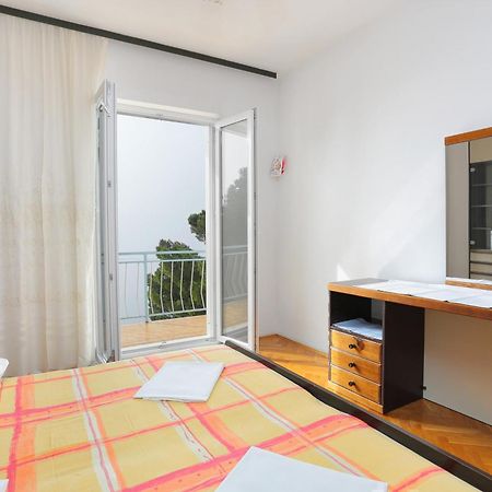 Rooms With A Parking Space Brela, Makarska - 17281 Ruang foto