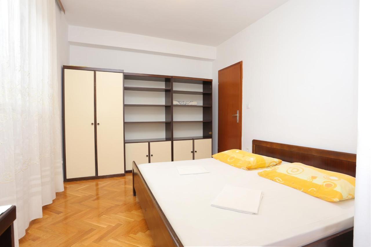 Rooms With A Parking Space Brela, Makarska - 17281 Bagian luar foto